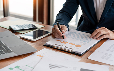 如何選擇適合的小規(guī)模公司代理記賬服務(wù)