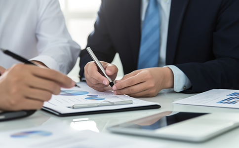 辦理財(cái)務(wù)咨詢(xún)公司注意事項(xiàng)