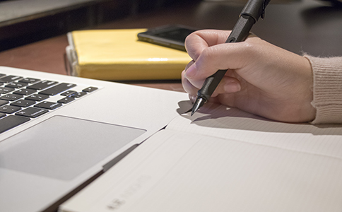 公司成立后多久報(bào)稅？