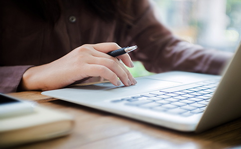 公司跨市變更注冊的費(fèi)用構(gòu)成