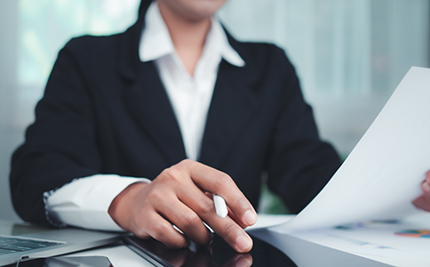 注冊(cè)公司代理費(fèi)一般多少錢？