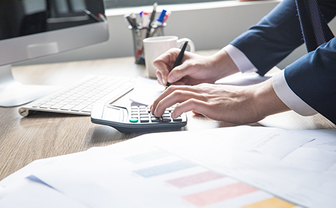 代理記賬和財務(wù)外包都是負責(zé)企業(yè)財務(wù)方面的工作的